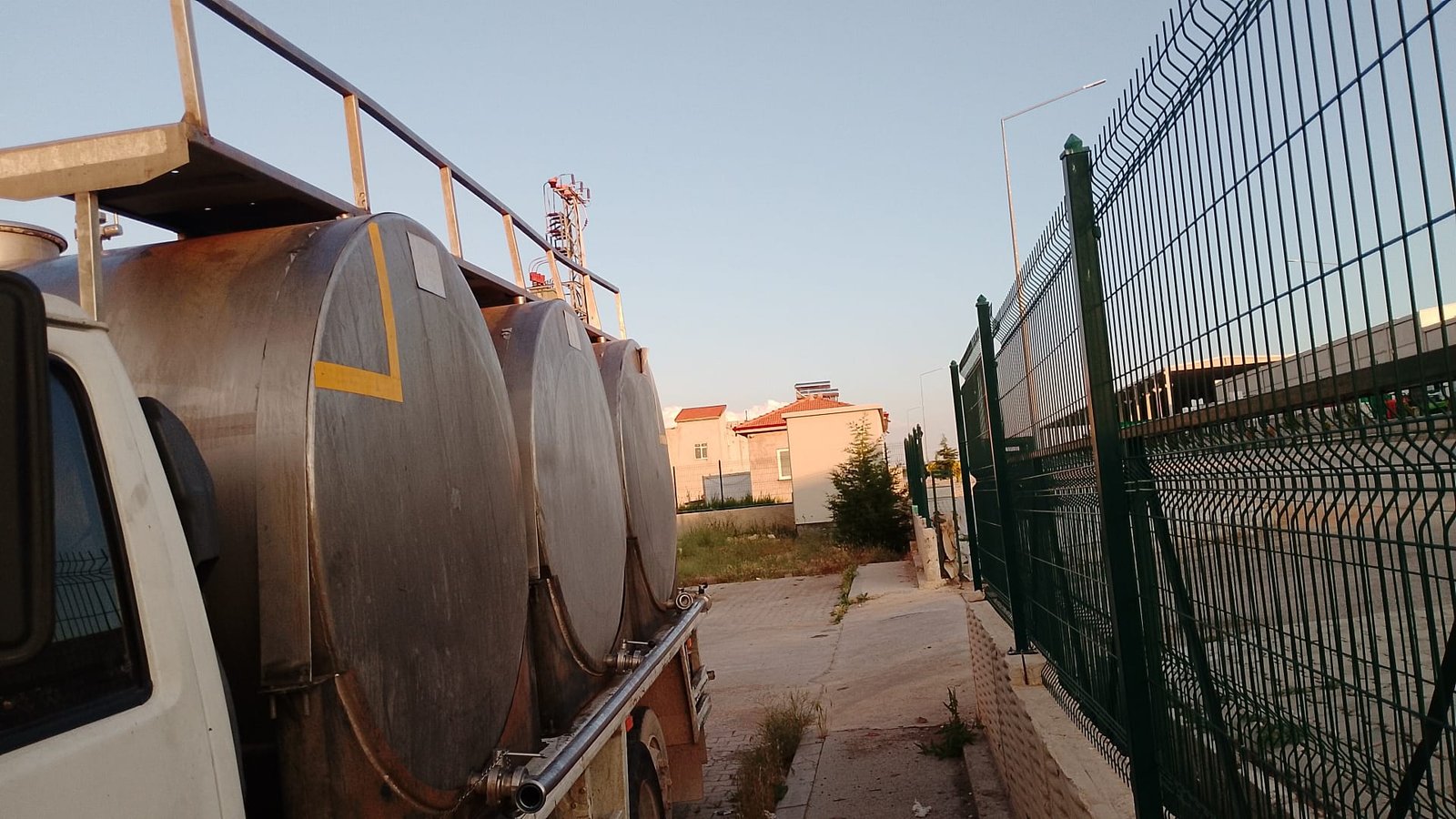 SÜT TOPLAMA ARAÇLARIMIZ